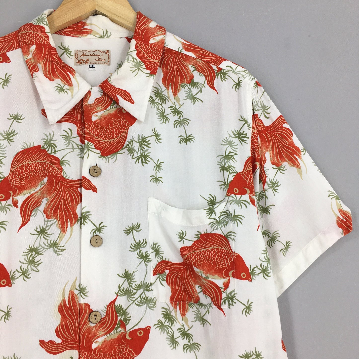 Hawaiian Japanese Gold Fish Rayon Shirt Large