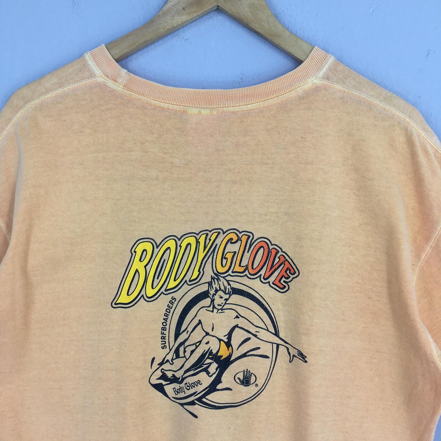 Body Glove Surfing Orange Tshirt Medium