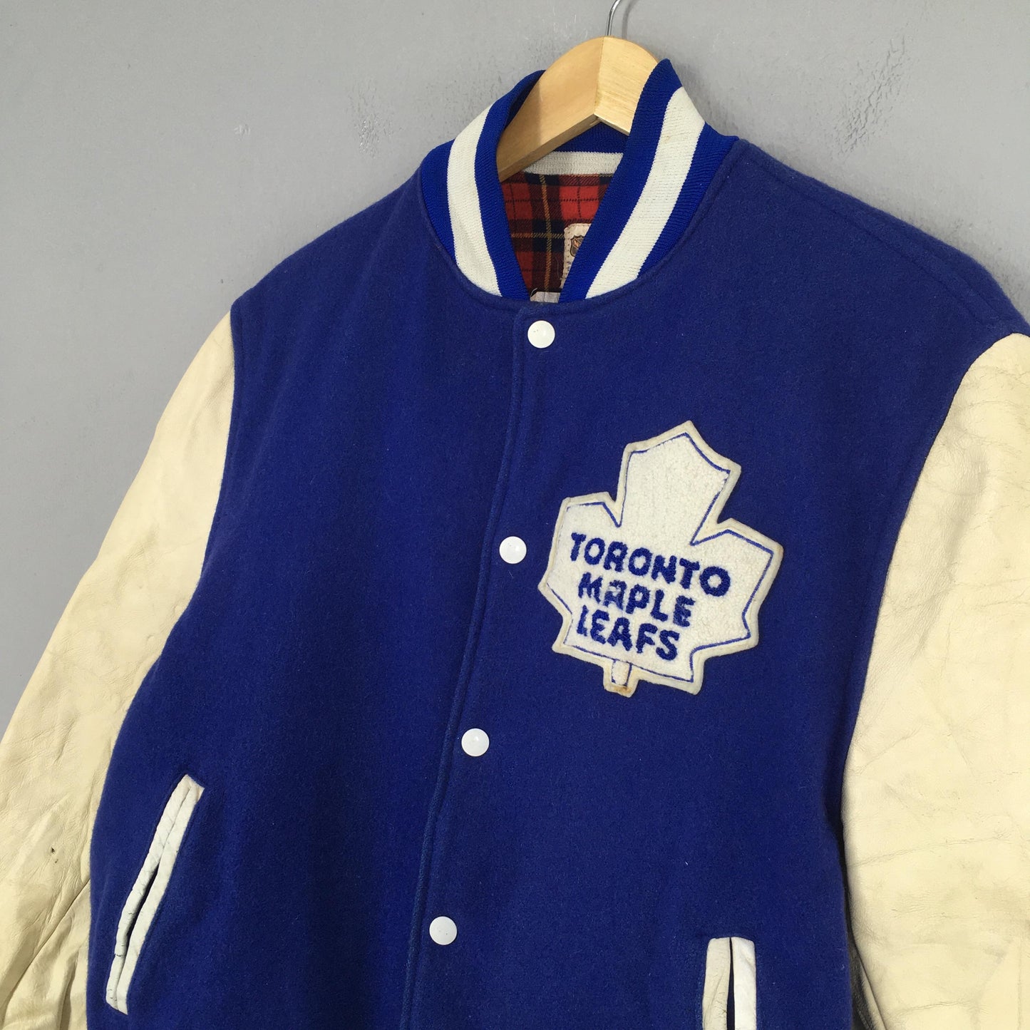 Toronto Maple Leafs Jersey NHL Ice Hockey Jacket Large