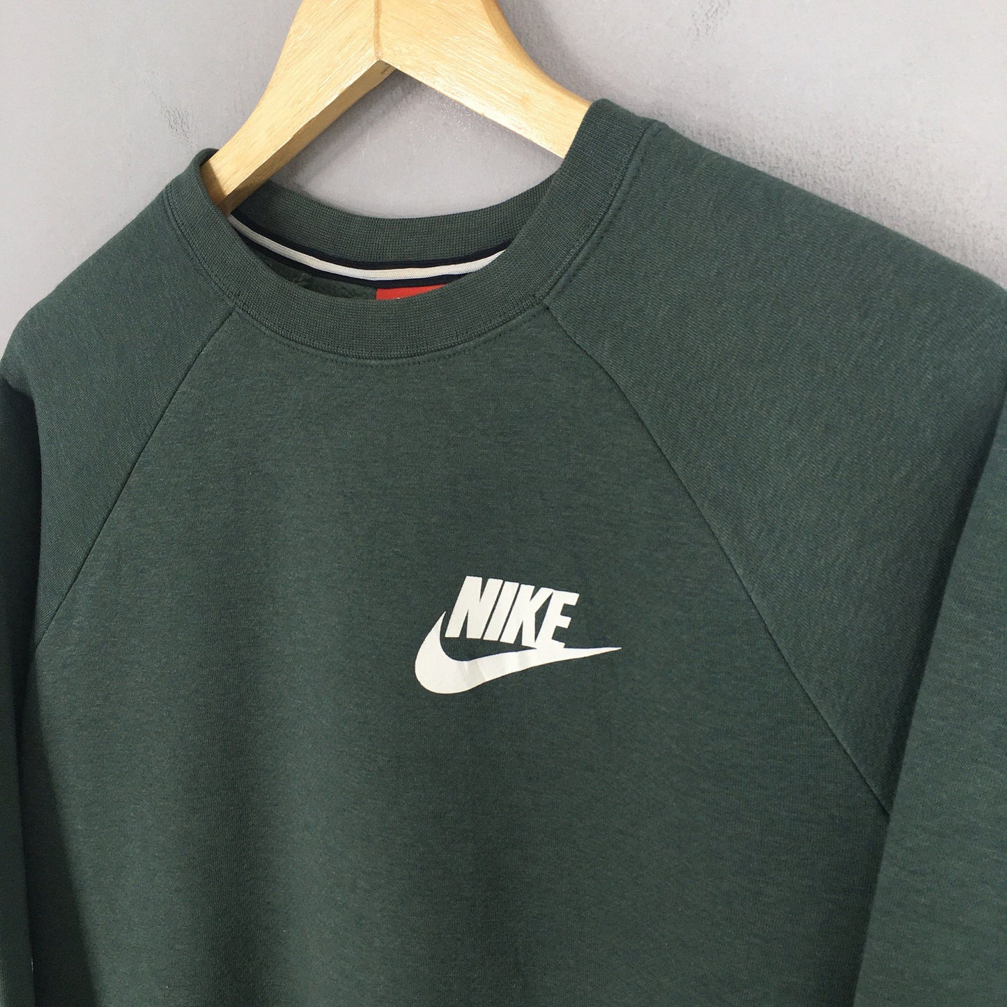 Nike Swoosh Green Sweatshirt Medium