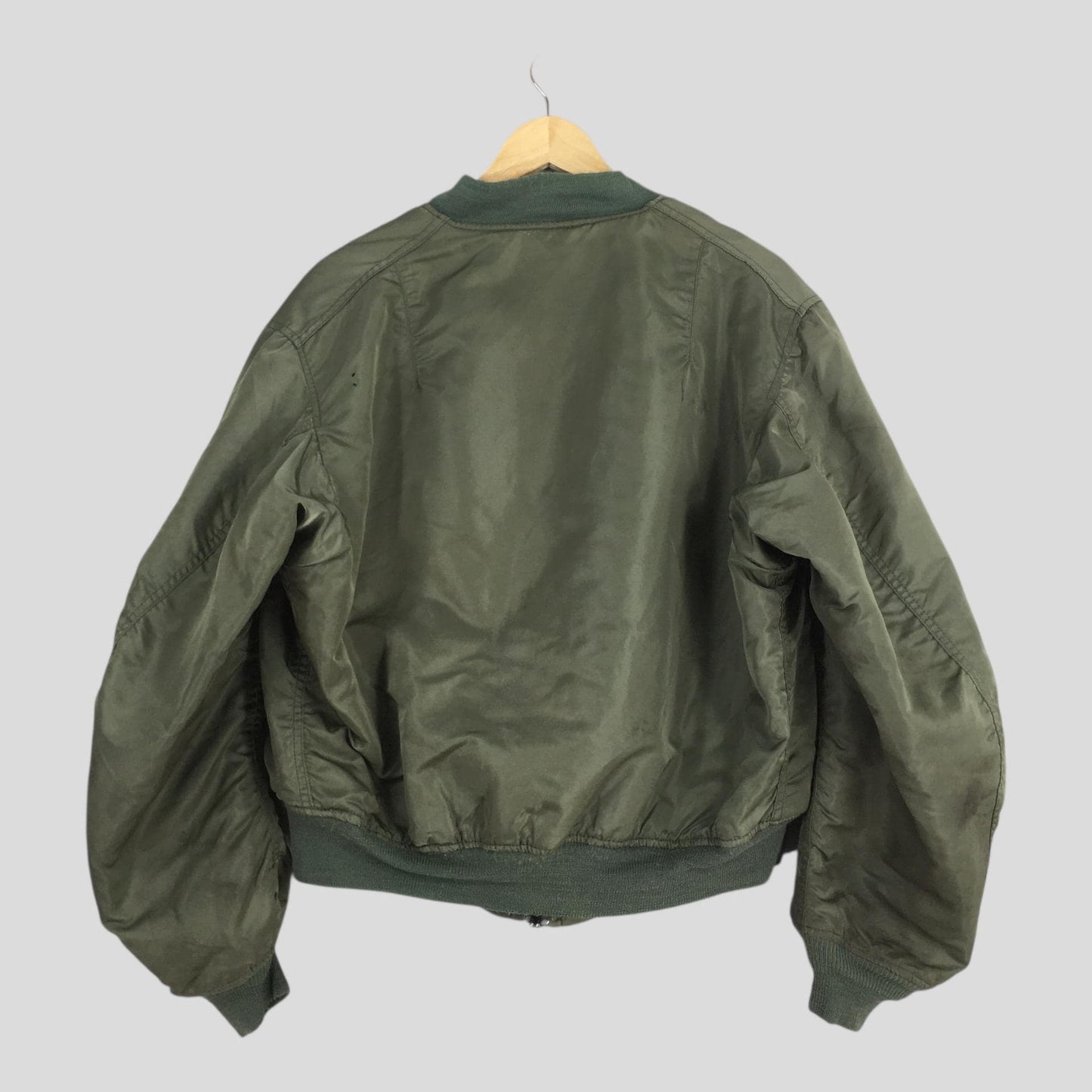 Alpha Industries US Air Force Bomber Jacket Large