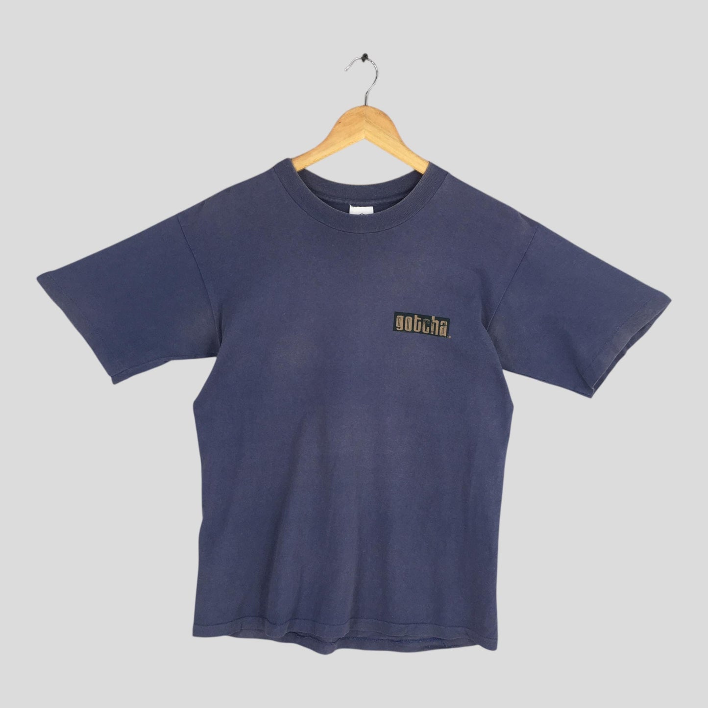 Gotcha Hawaii Surf Blue T shirt Medium