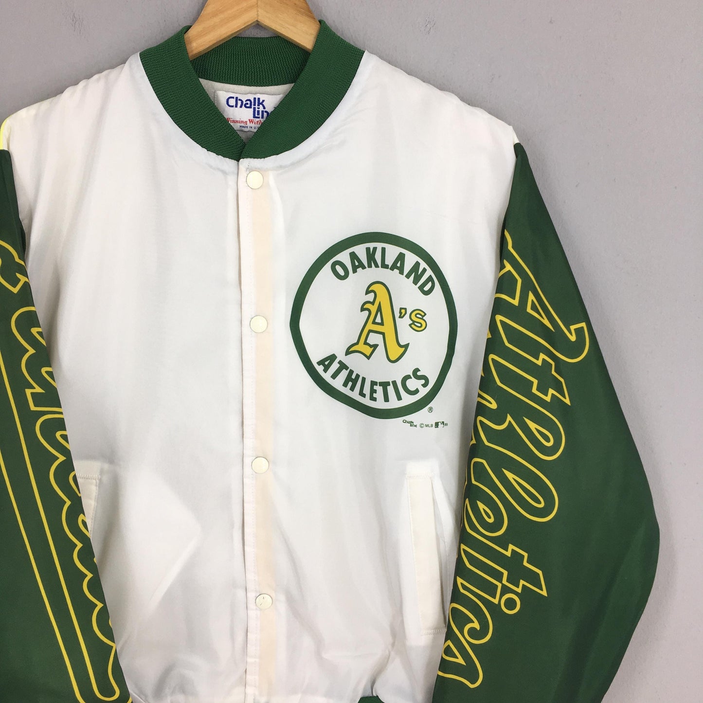 Oakland Athletics MLB Fanimation Jacket Large