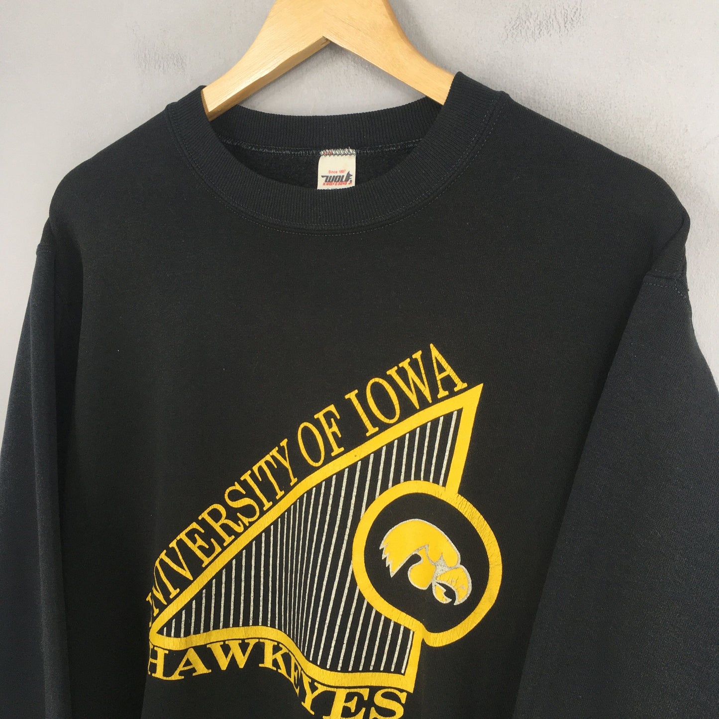 Iowa Hawkeyes Football Black Sweatshirt Large