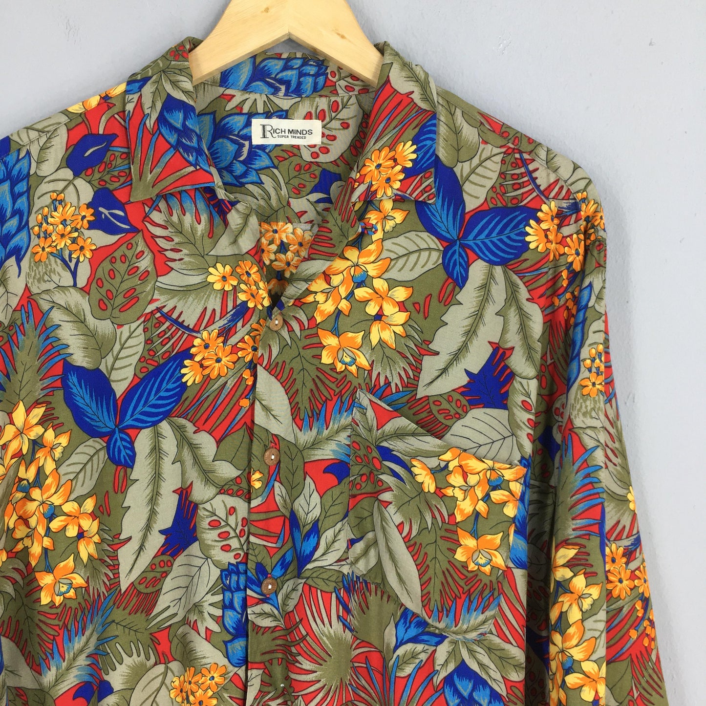 Flower Abstract Pattern Casual Shirt Medium