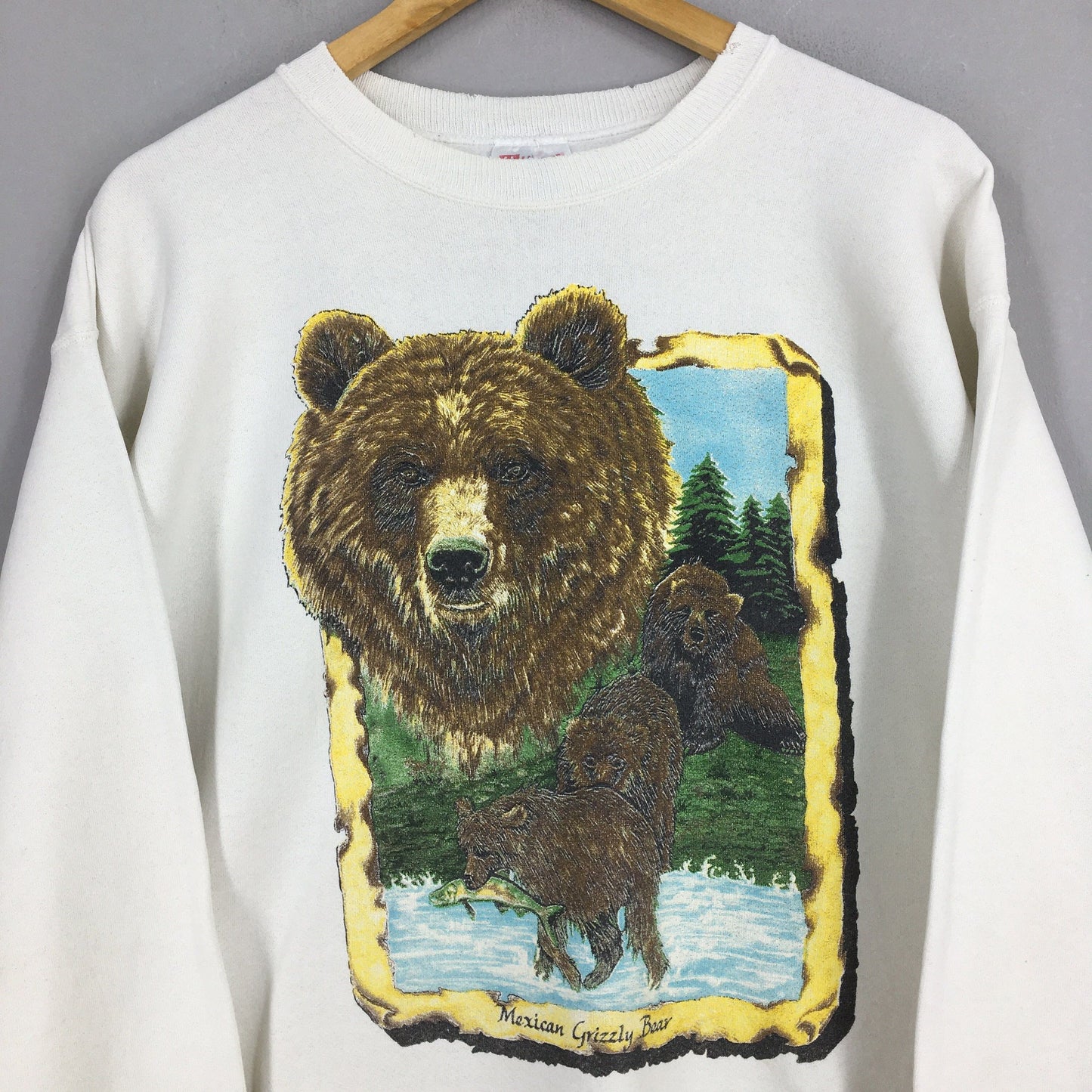 Mexican Grizzly Bear White Sweatshirt Medium