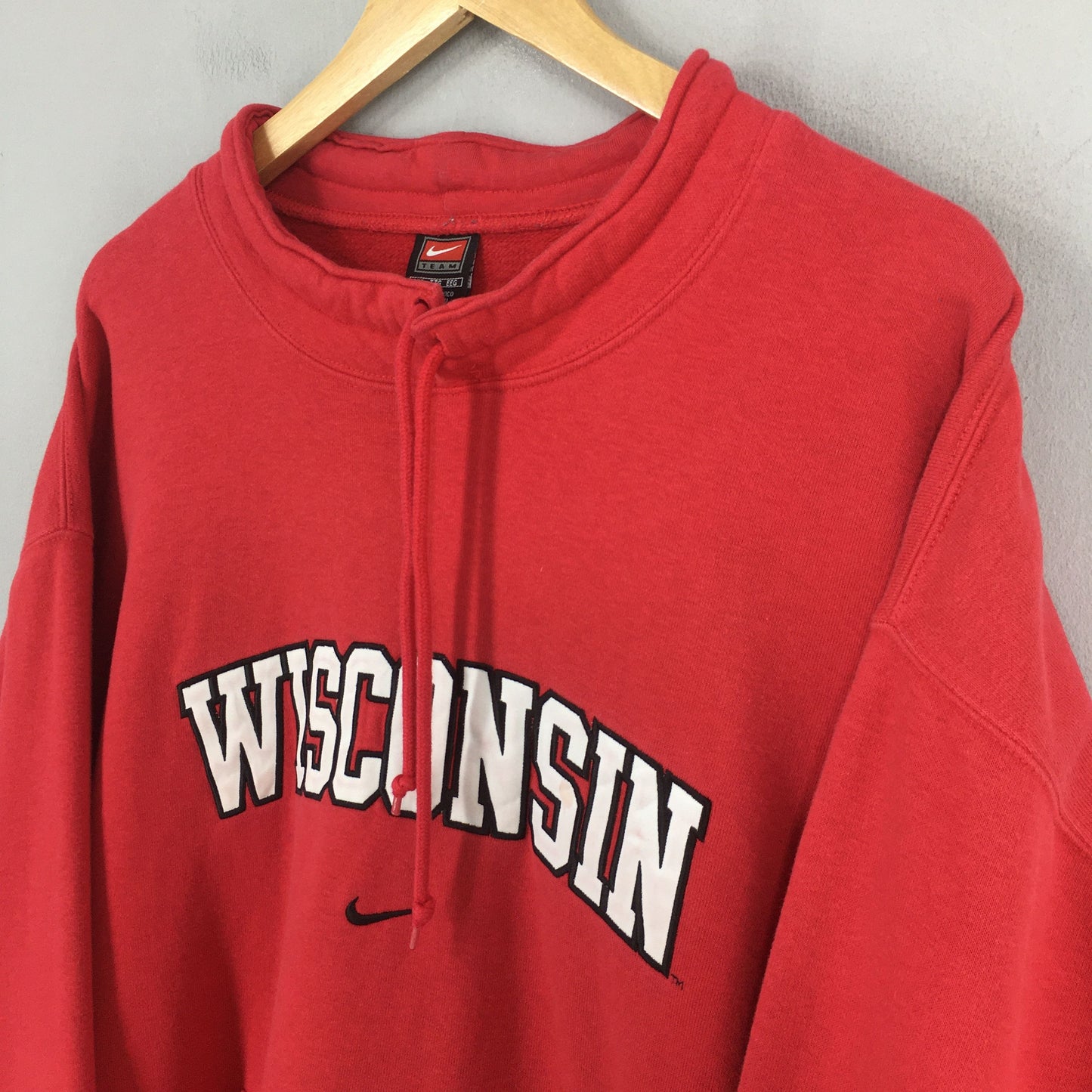 Nike Wisconsin State Sweatshirt XXLarge