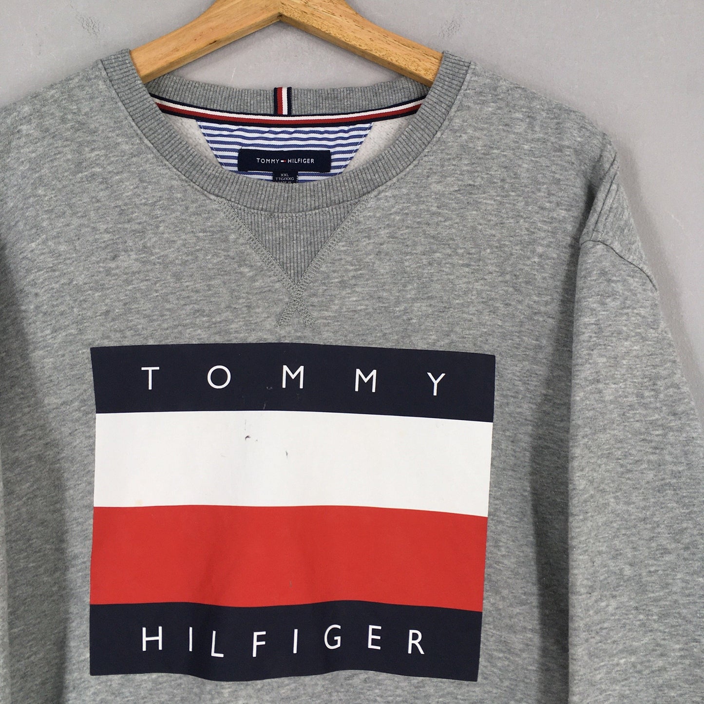 Tommy Hilfiger Gray Sweatshirt 2XLarge