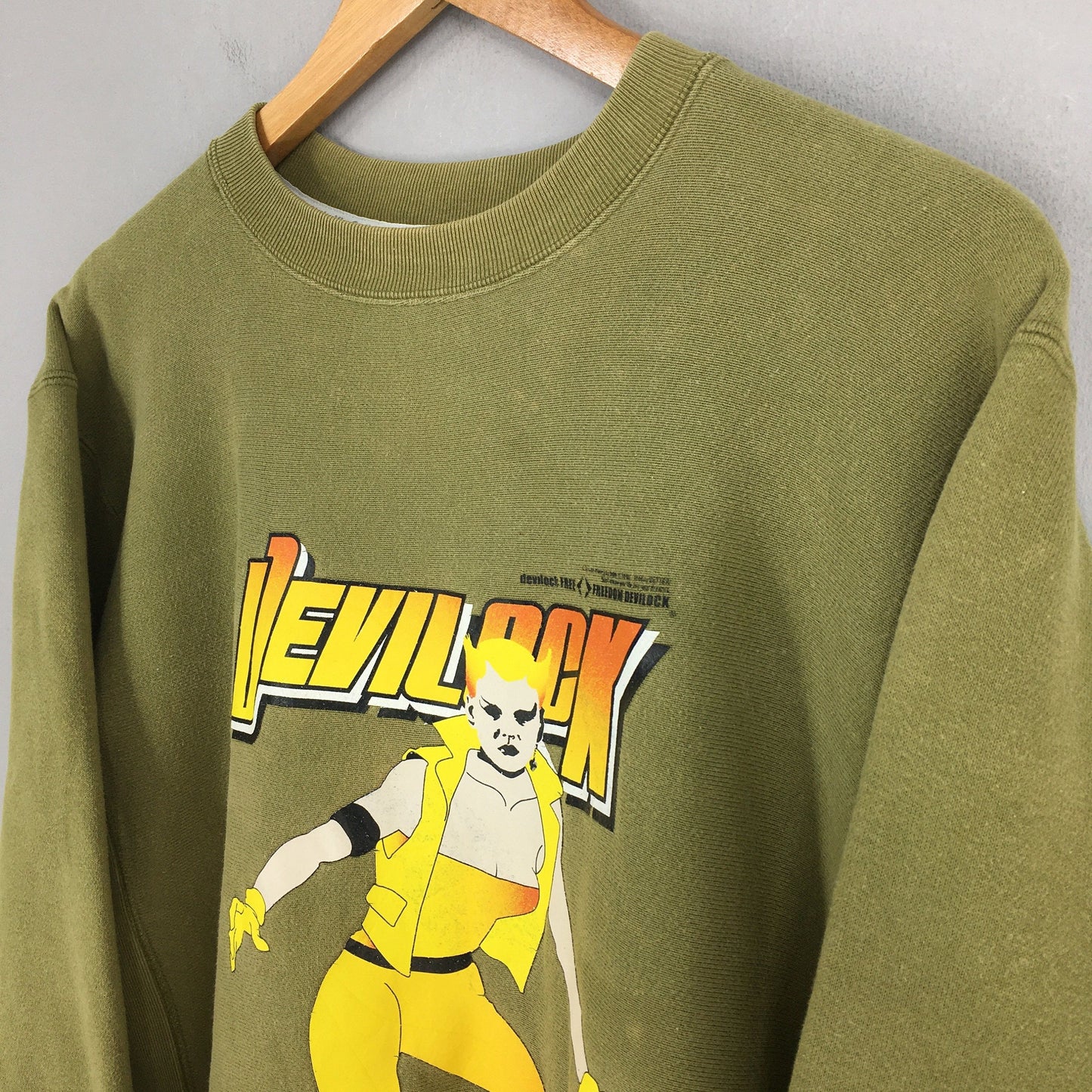 Devilock Japan Sweatshirt Medium