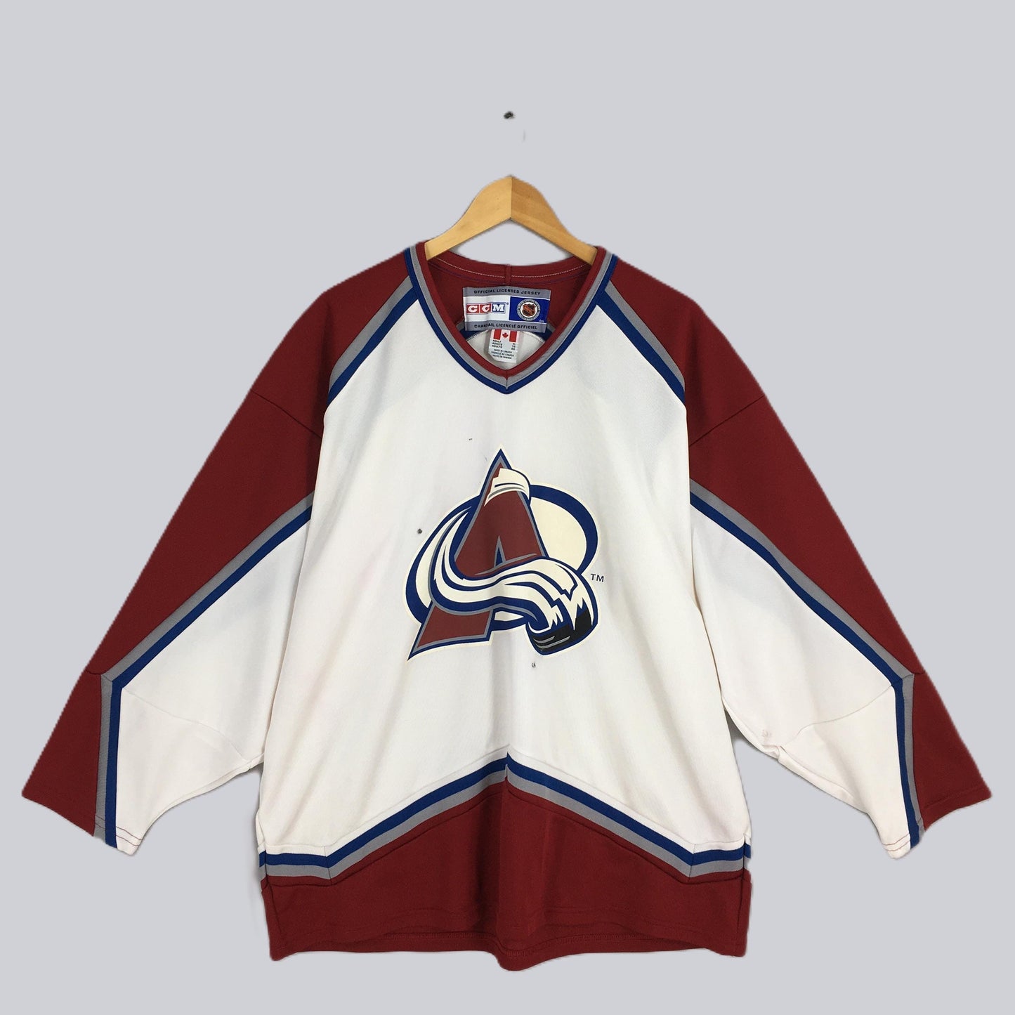 Colorado Avalanche NHL Ccm Jersey XLarge