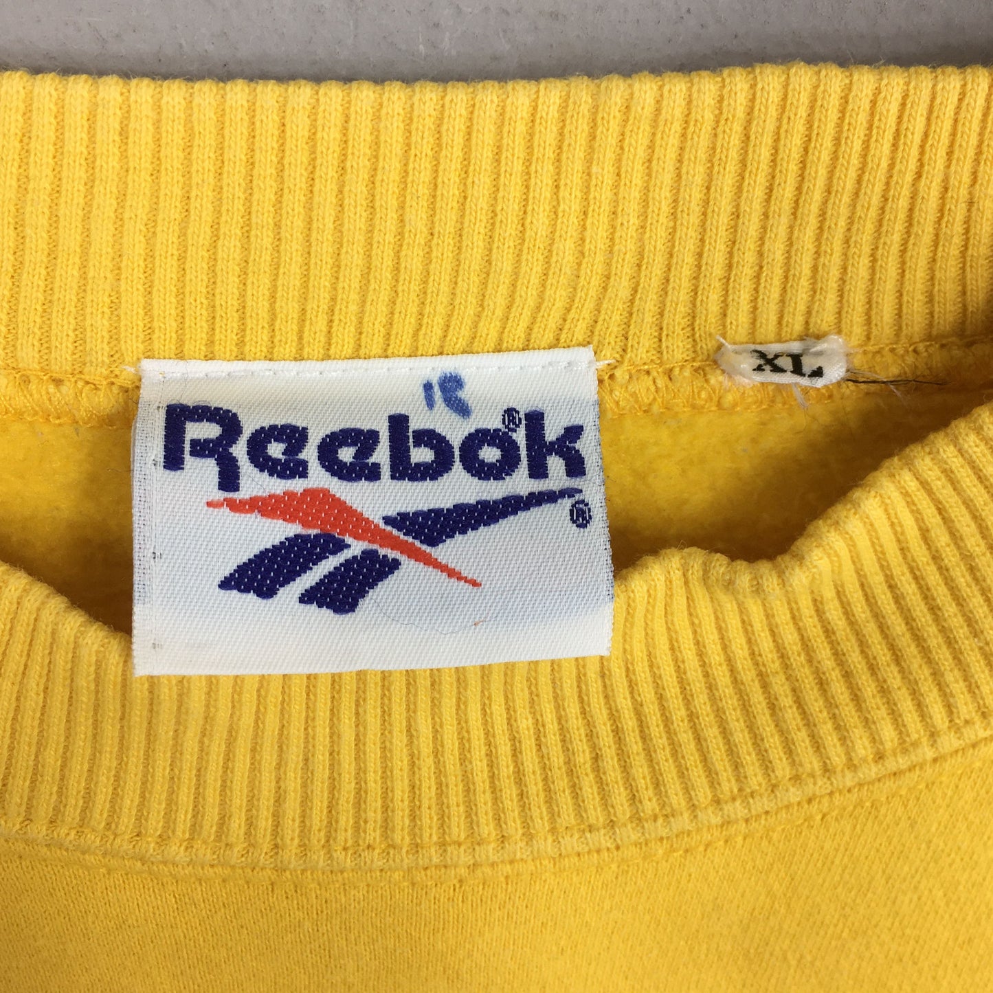 Reebok Classic Yellow Sweatshirt XLarge