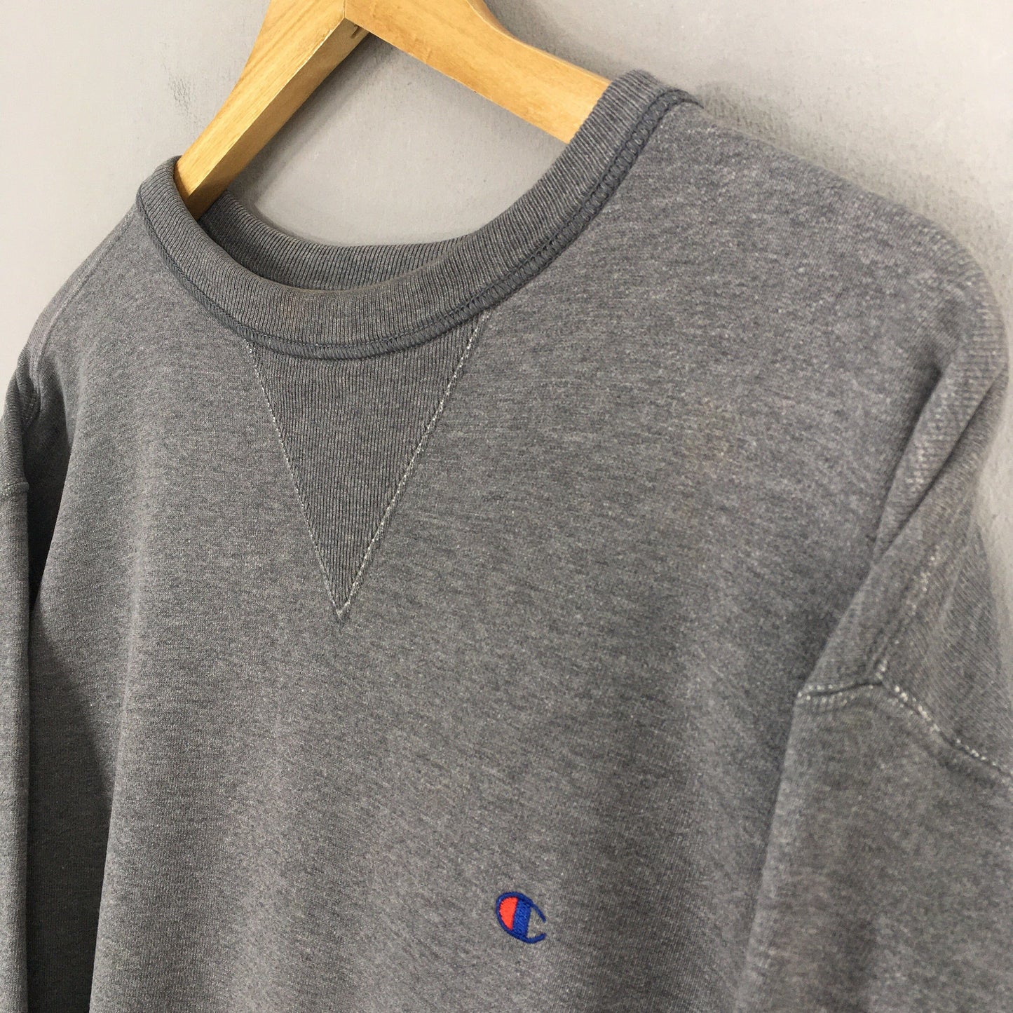 Champion Script Logo Gray Sweatshirt Large