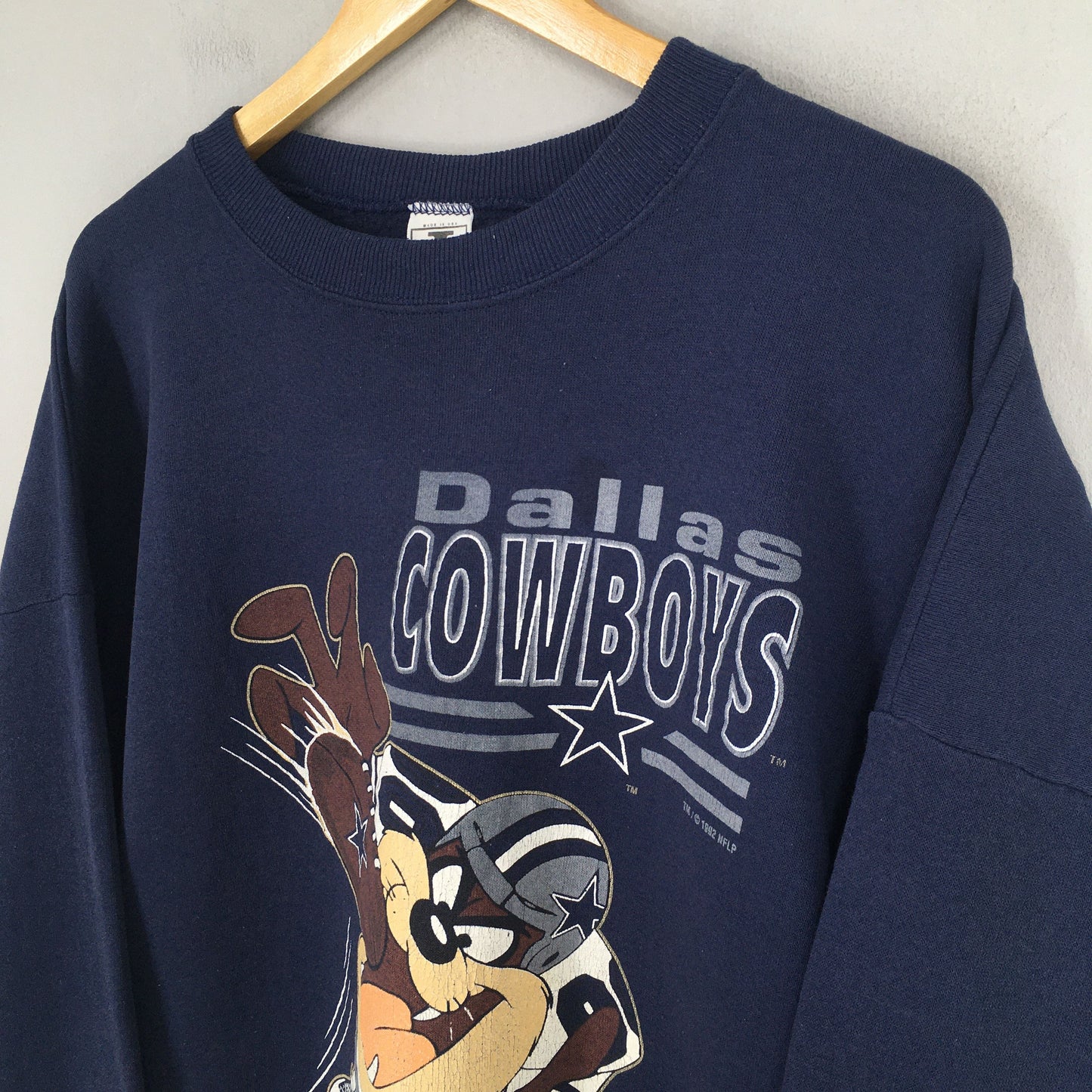 Dallas Cowboys Tazmania NFL Sweatshirt 3XLarge