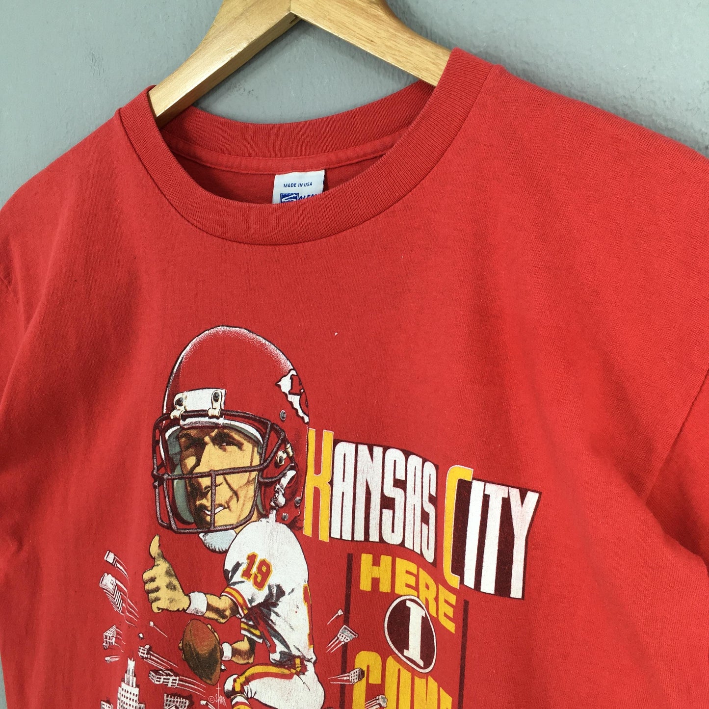 Kansas City Chiefs NFL Red Tshirt Large