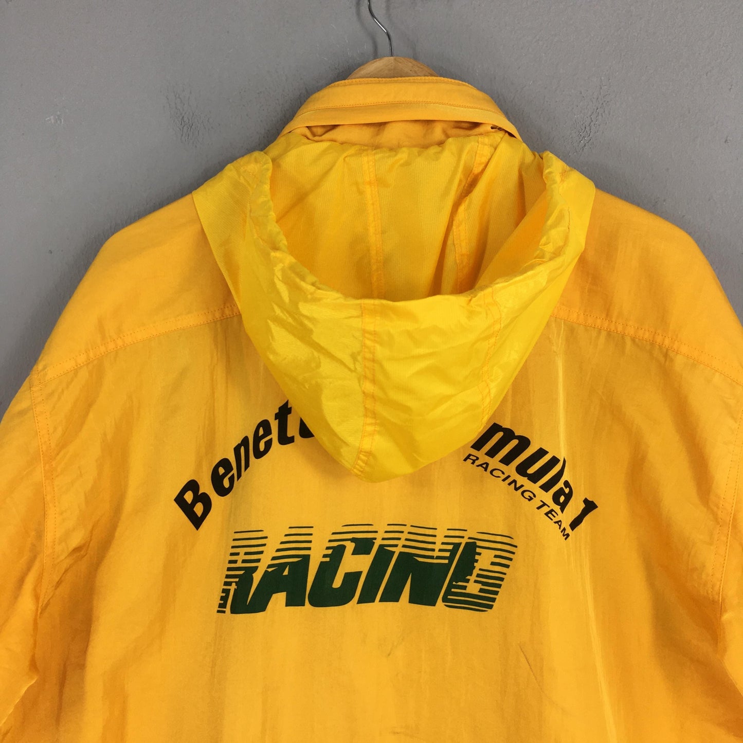 Benetton Formula One Windbreaker Hoodie Jacket XLarge