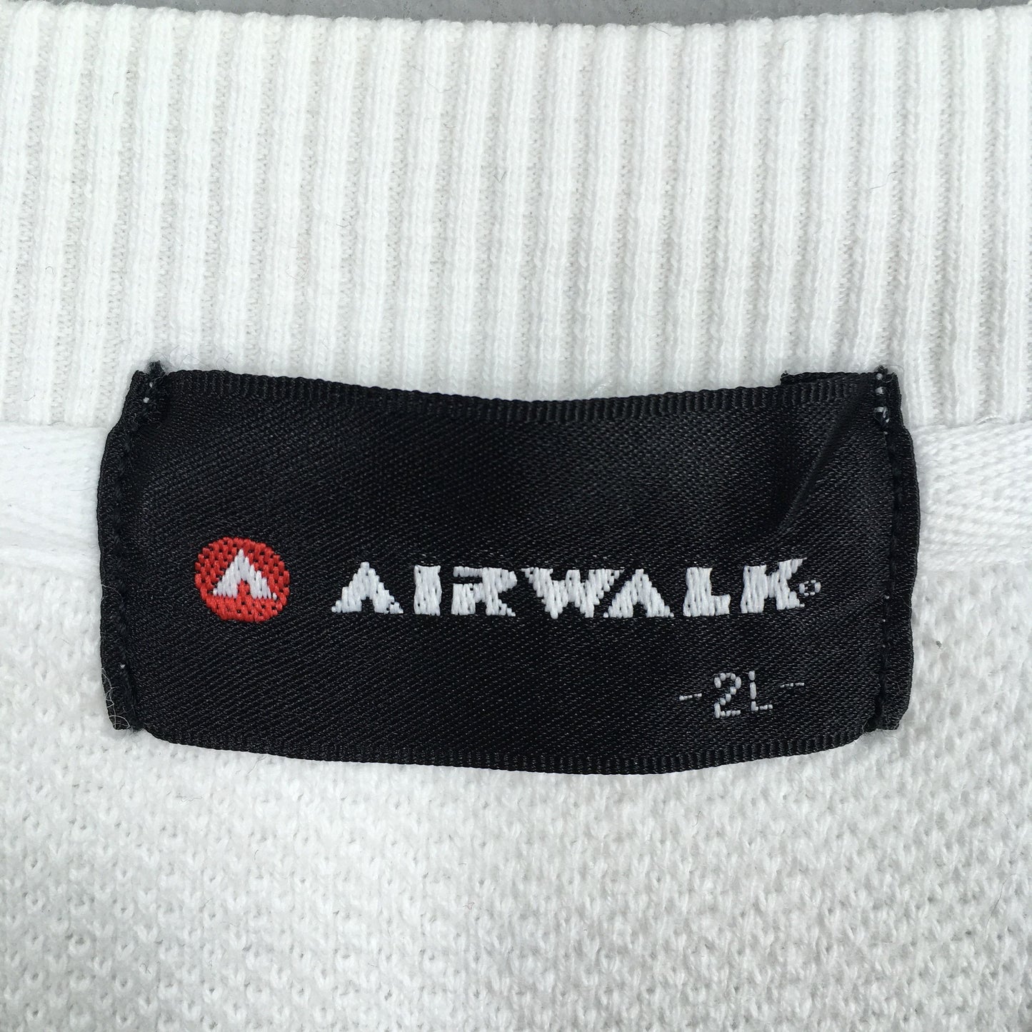 Airwalk Jumper Medium Airwalk Skateboard