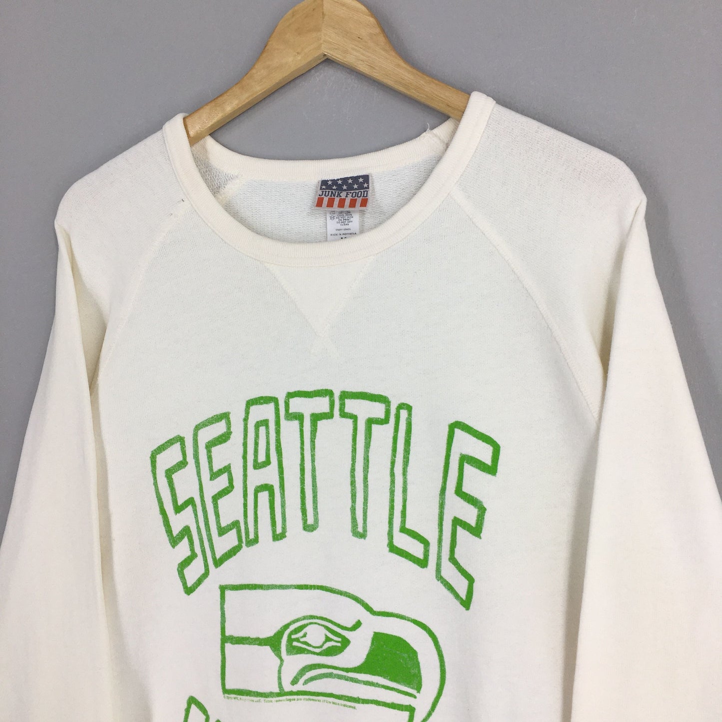 Seattle Seahawks NFL Sweatshirt Medium