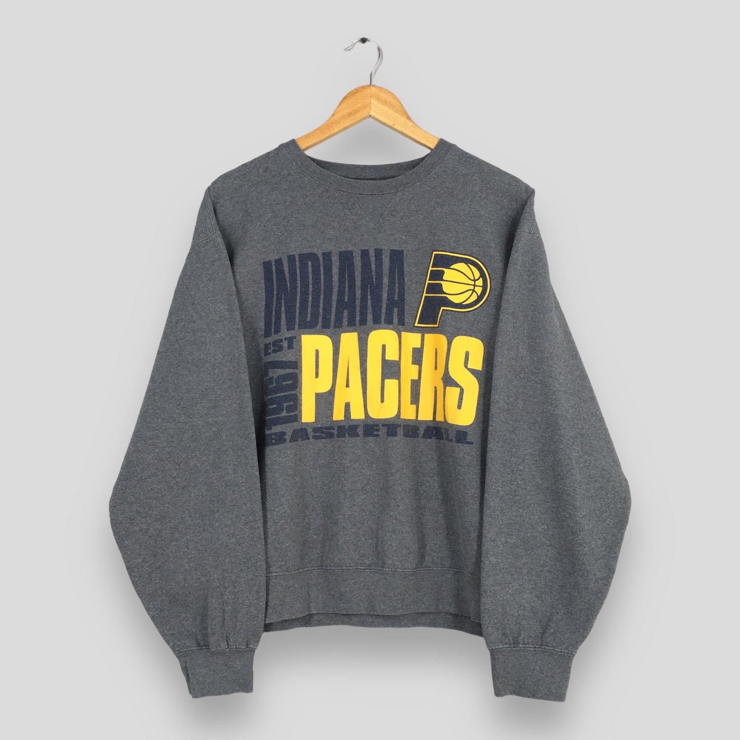 Indiana Pacers Basketball Sweatshirt Large