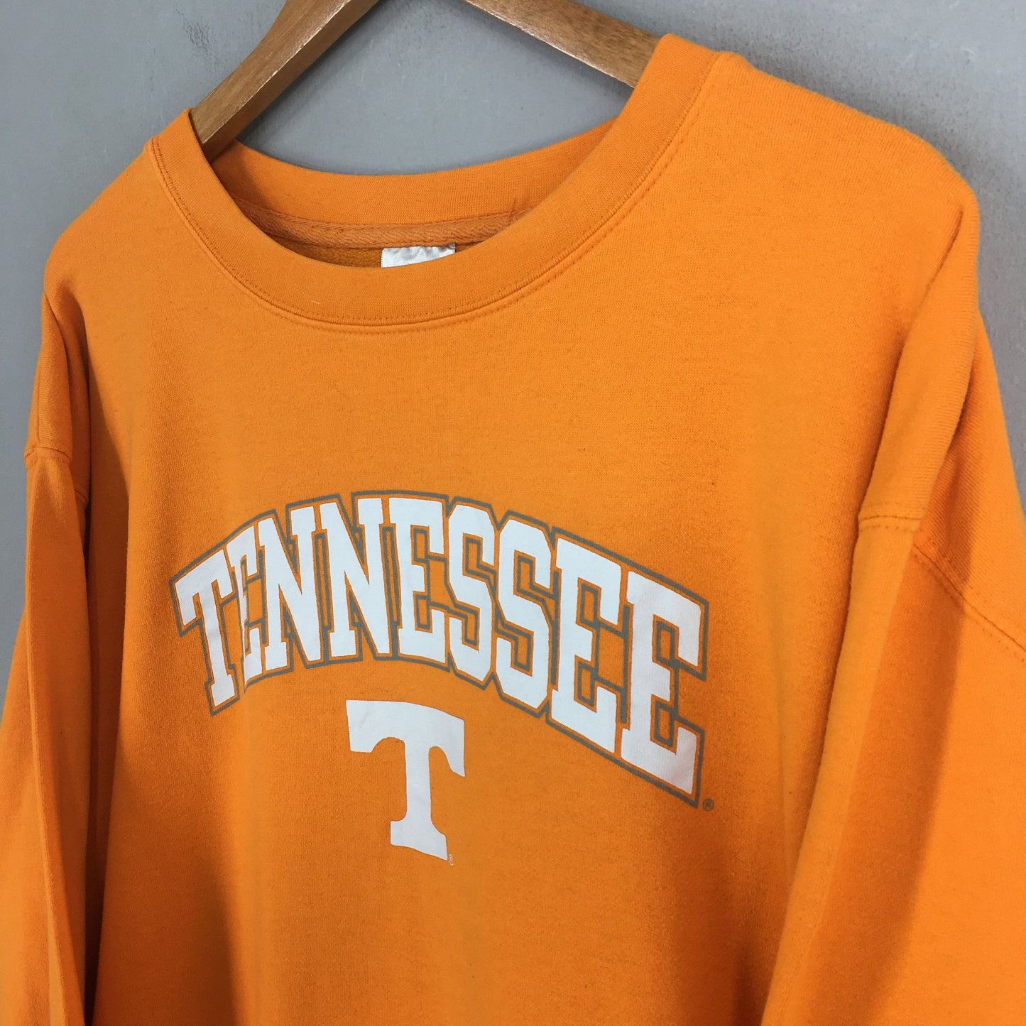 University Of Tennesse Orange Crewneck Sweatshirt XLarge