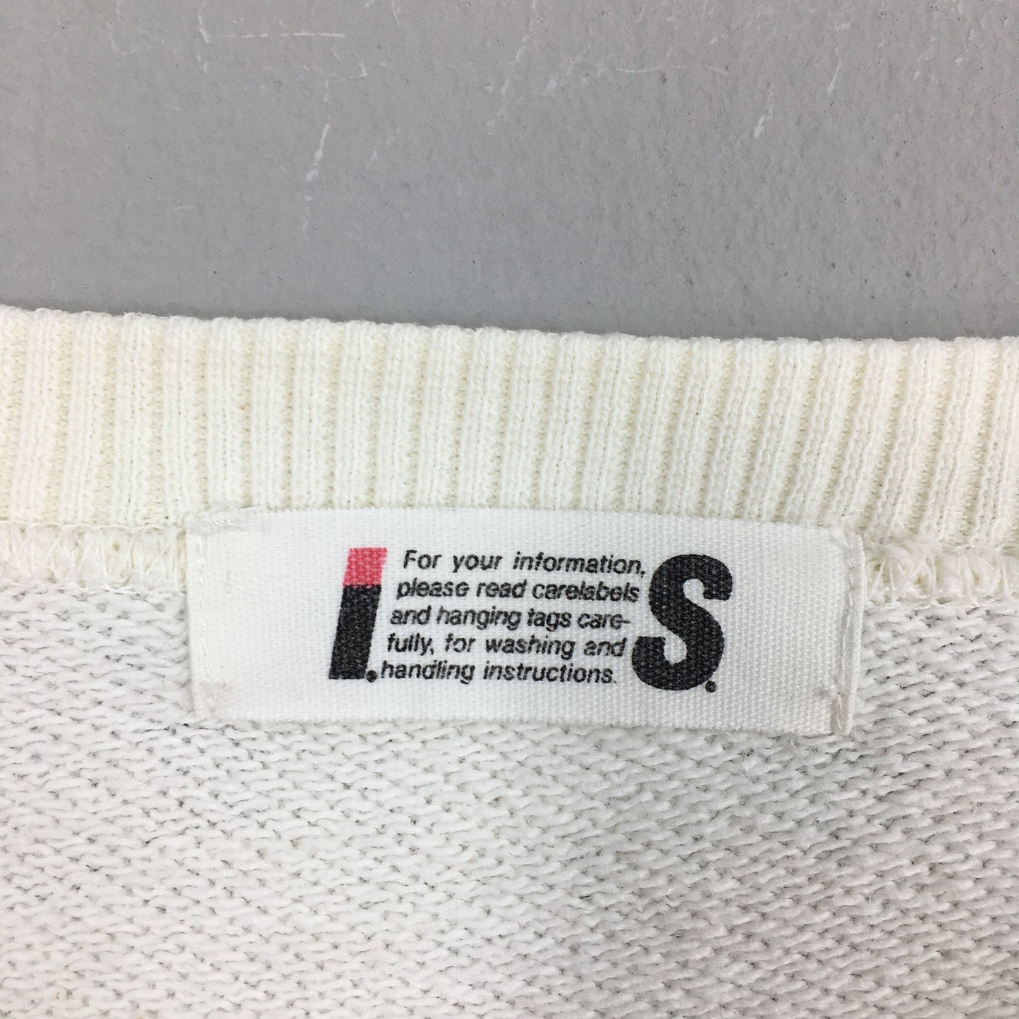 Issey Sport IS Carelabel Sweatshirt Medium