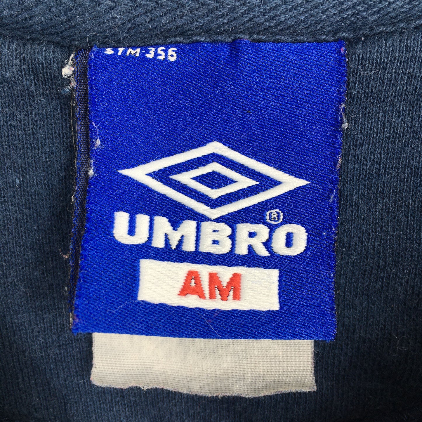 Umbro Soccer Sportswear Blue Sweatshirt Medium