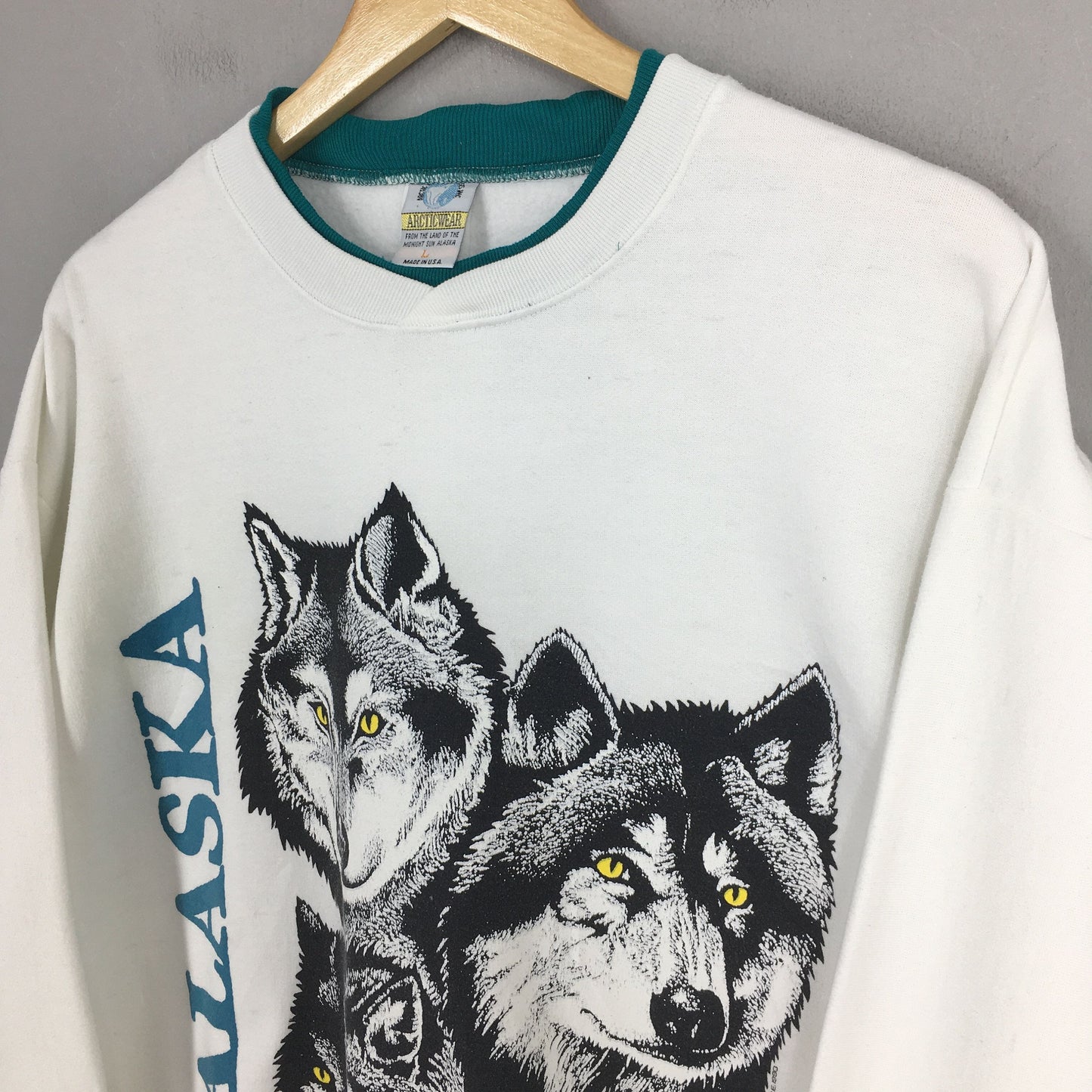 Interior Alaskan Wolf American Gray Sweatshirt Large