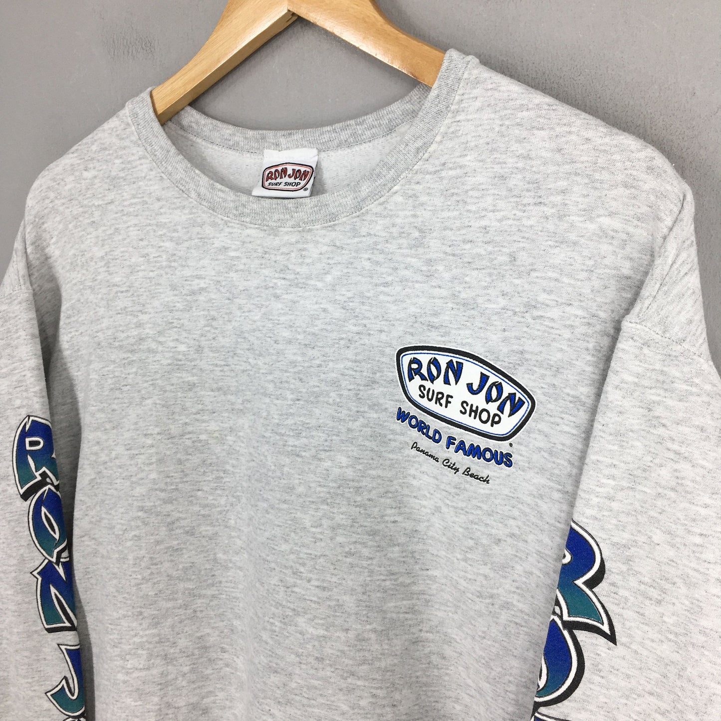 Ron Jon Hawaii Sweater Medium