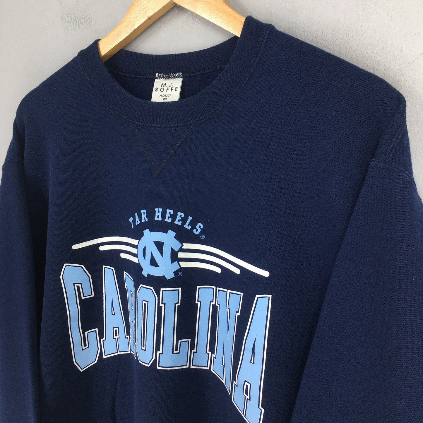 University Of North Carolina Sweatshirt Medium