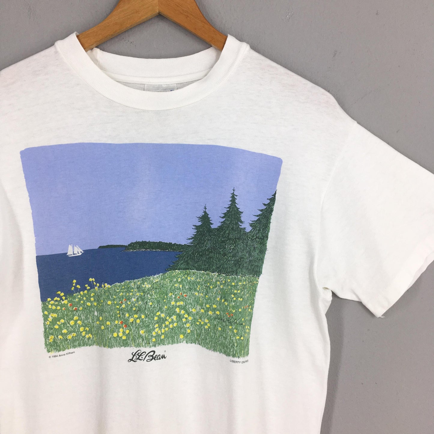 LL Bean Outdoor White Tshirt Medium