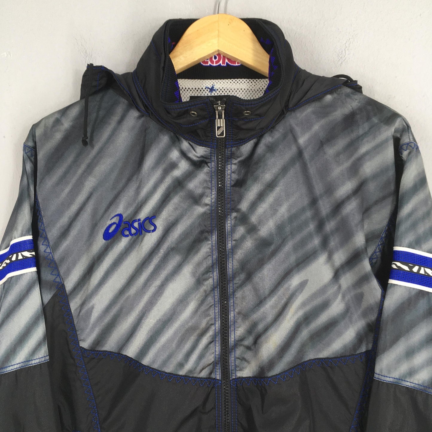 90s Asics Japan Windbreaker Jacket Large