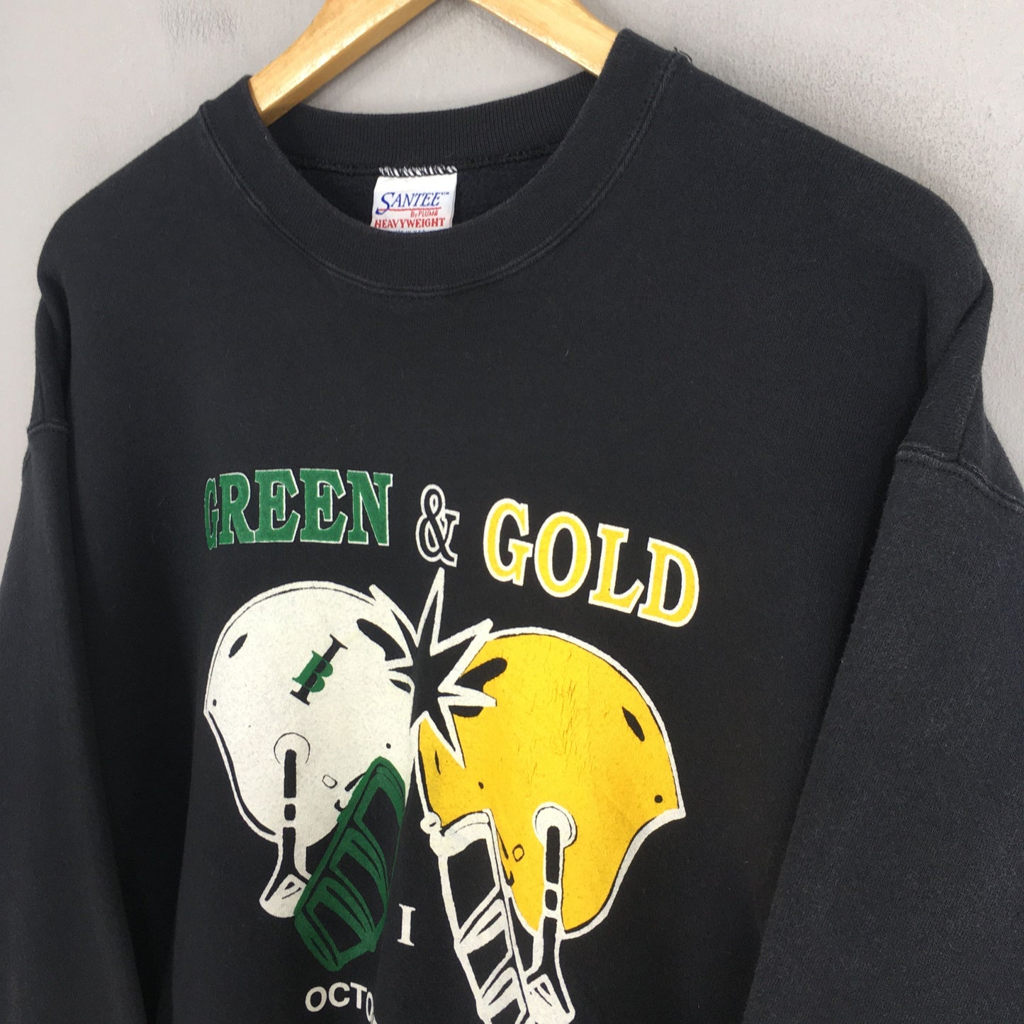 Green Vs Gold Football NFL Sweatshirt Large