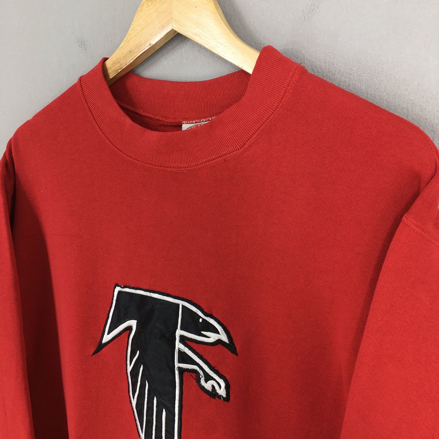 Atlanta Falcons Rugby NFL Sweatshirt Medium