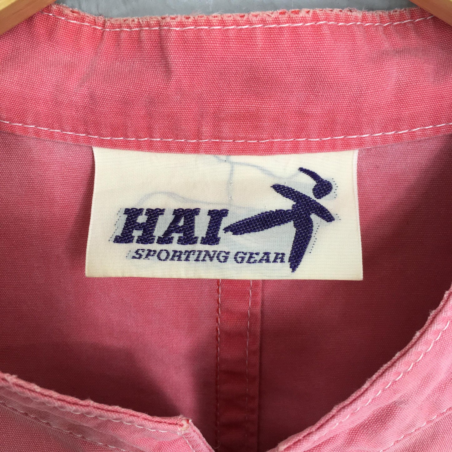 Hai Sporting Gear Japan Plain Pink Button Shirt Medium