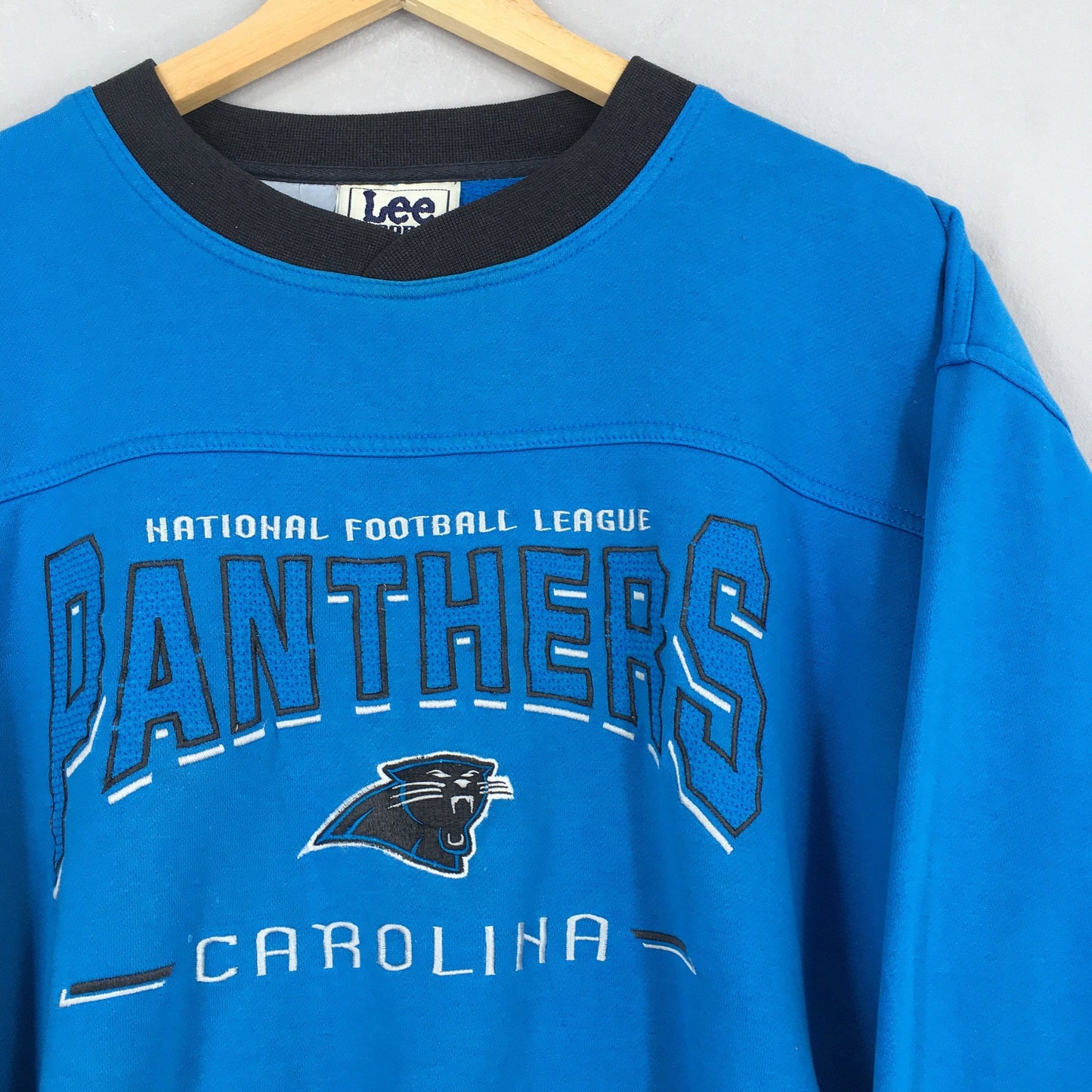 Carolina Panthers NFL Football Sweatshirt Medium