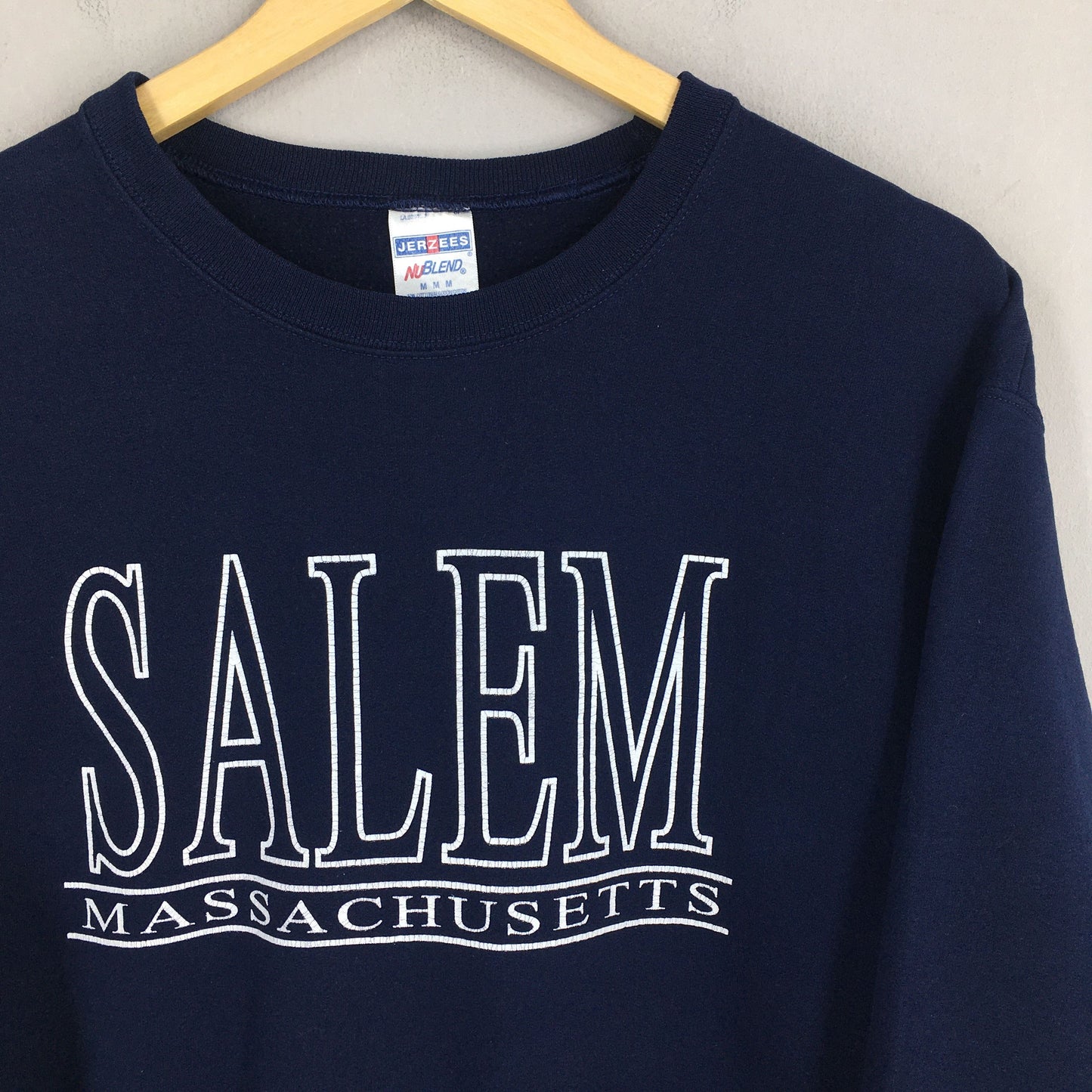 Salem Massachusetts Blue Sweatshirt Medium