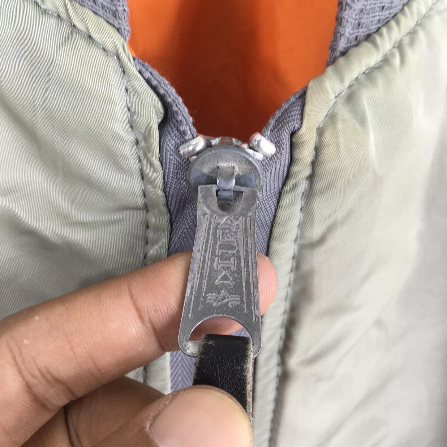 Alpha Industries US Air Force Bomber Jacket Large