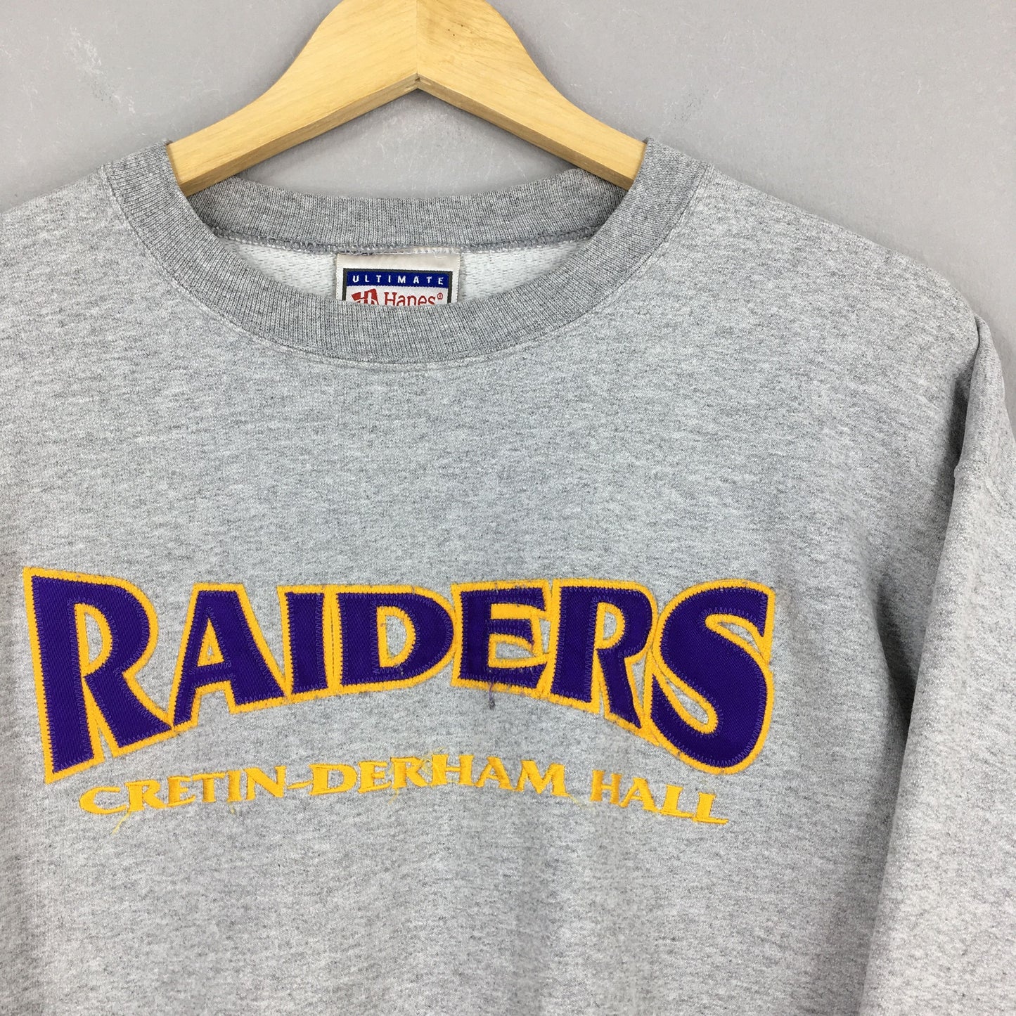 Raiders Football Gray Sweatshirt Medium