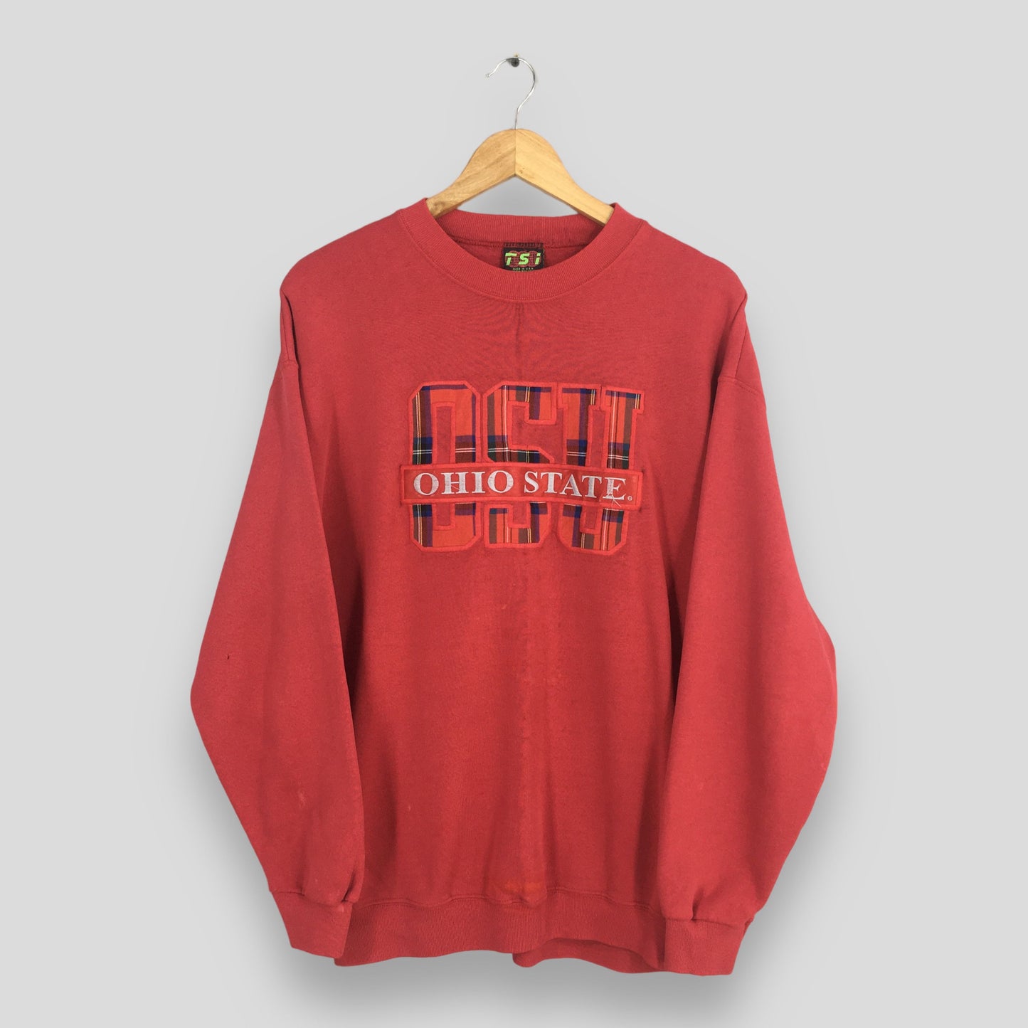 Ohio State University OSU Red Sweater Large