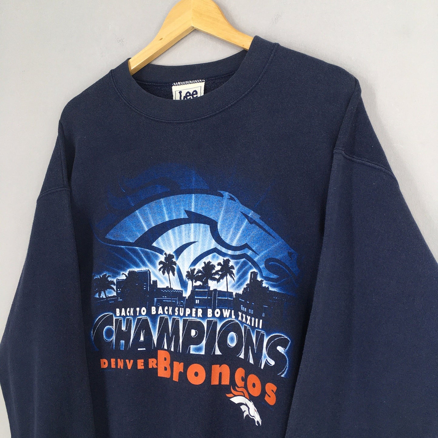 Denver Broncos Rugby NFL Sweatshirt Large