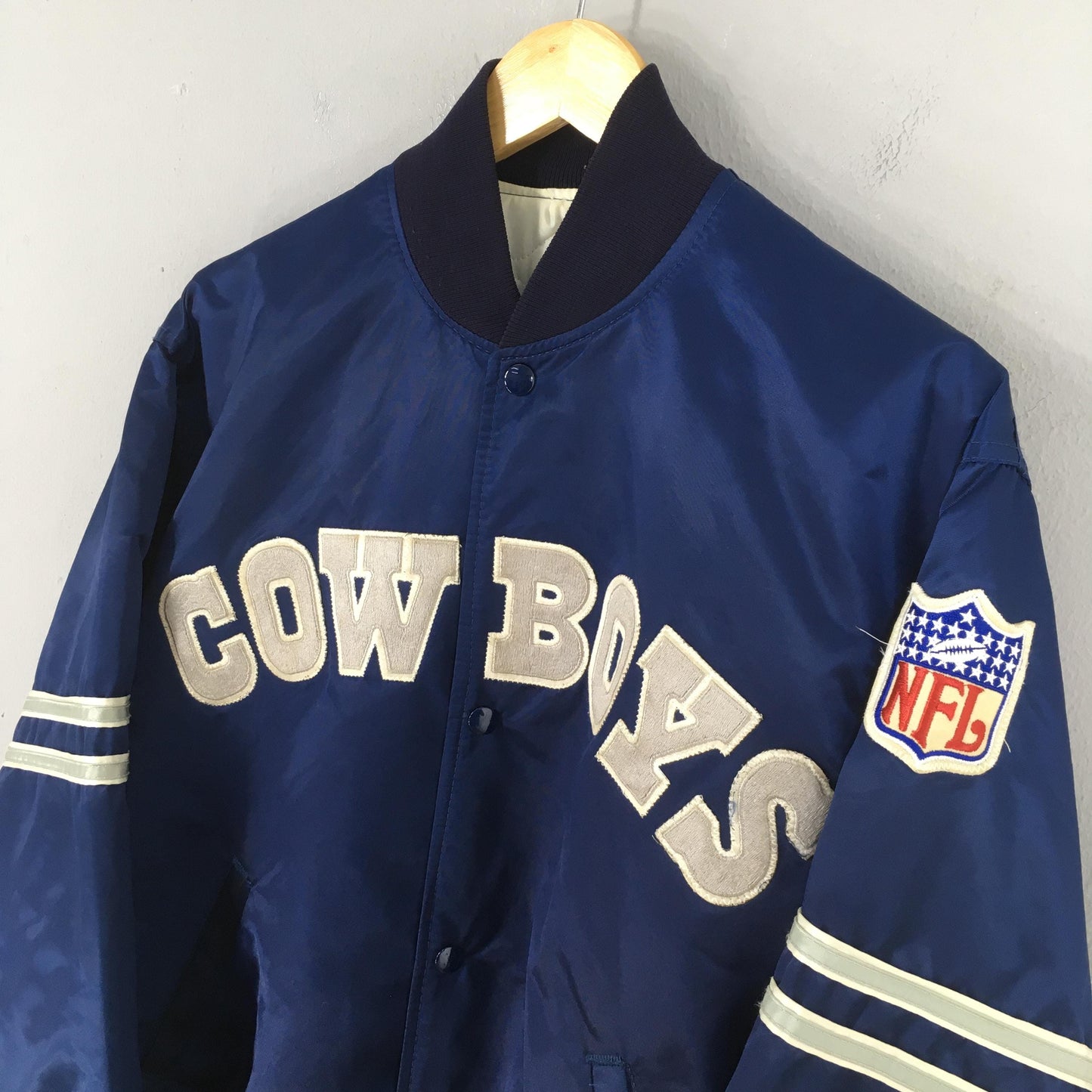Dallas Cowboys NFL Varsity Satin Jacket Large