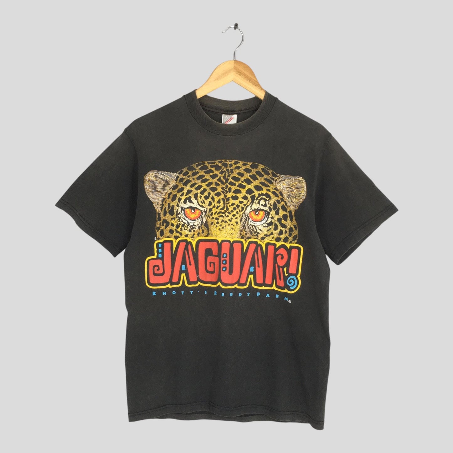 90s Jaguar Knott's Berry Farm Black T shirt Medium