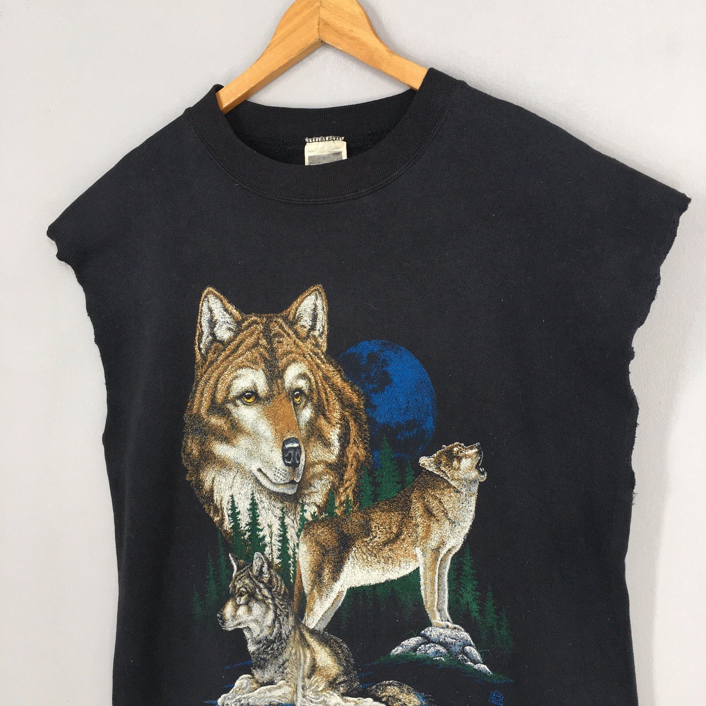 The Wolf Hunter Wildlife Sleeveless Sweatshirt XL