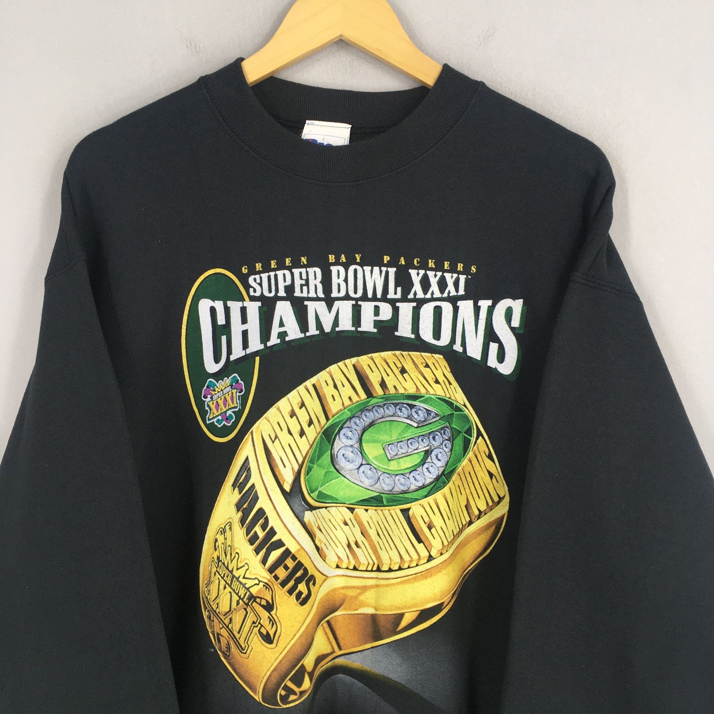 Green Bay Packers NFL Black Sweater Large