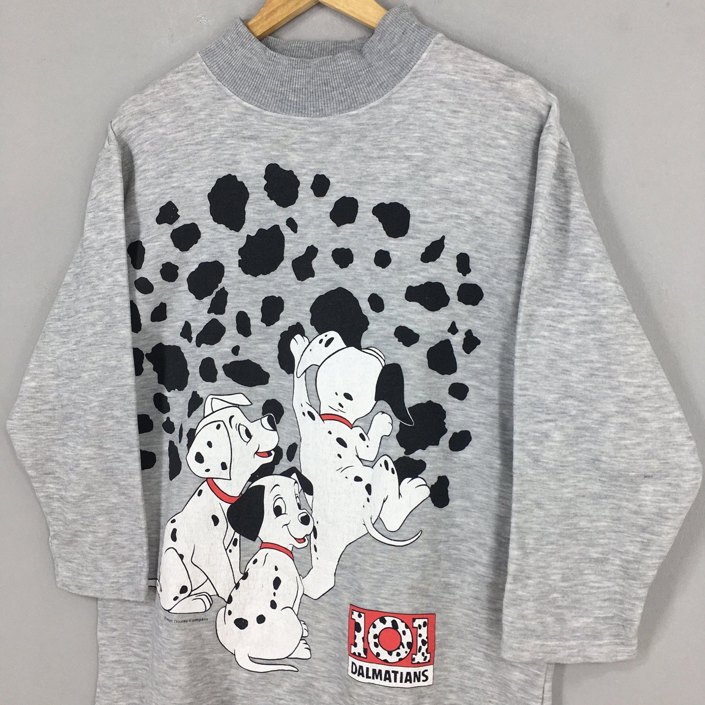 101 Dalmatians Dog Cartoon Sweatshirt Medium