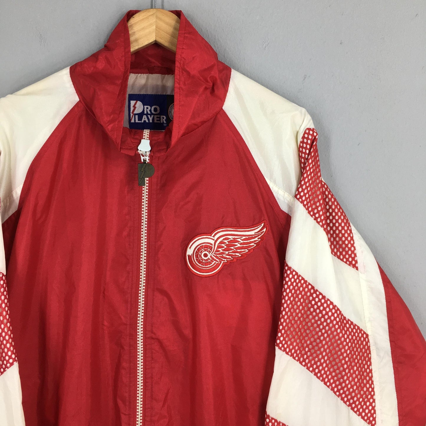 Detroit Red Wings NHL Windbreaker Jacket Large