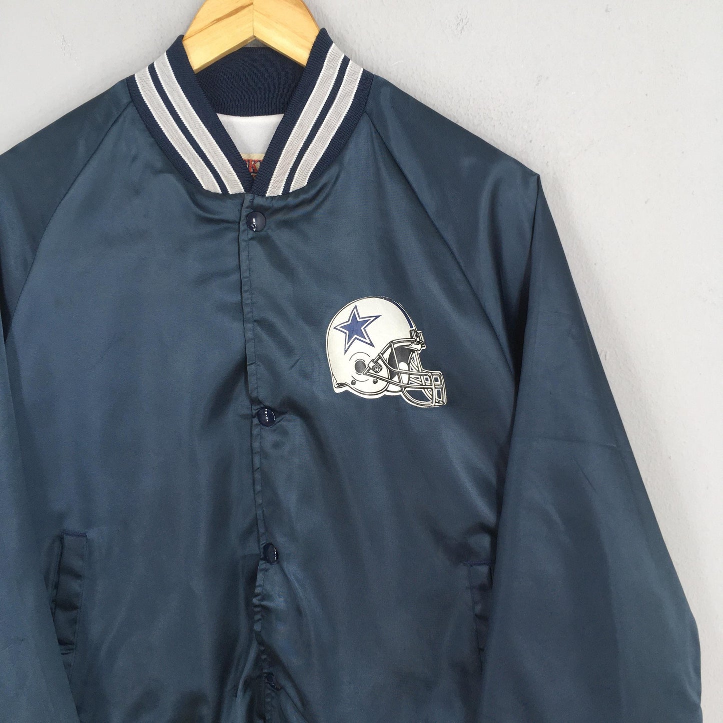 Dallas Cowboys NFL Varsity Satin Jacket Medium