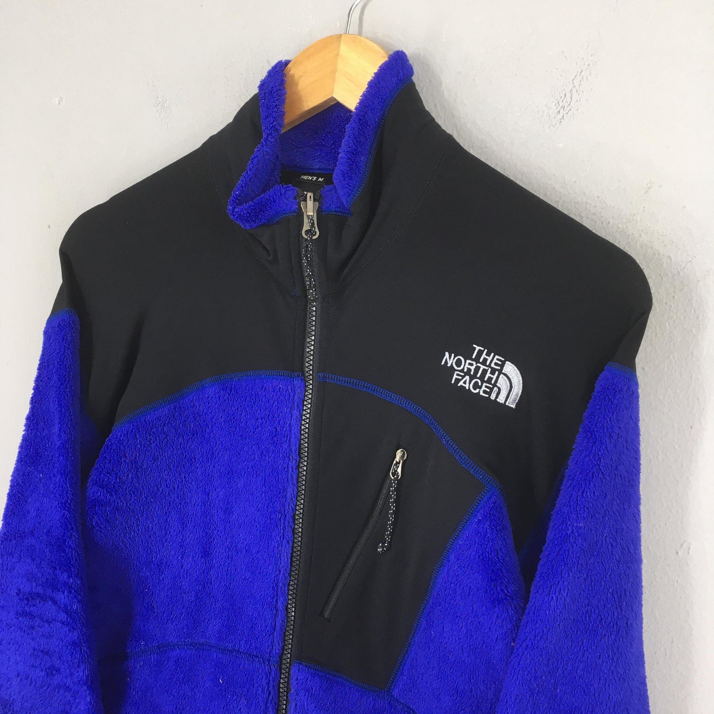 The North Face Blue Fleece Zipper Sweater Medium