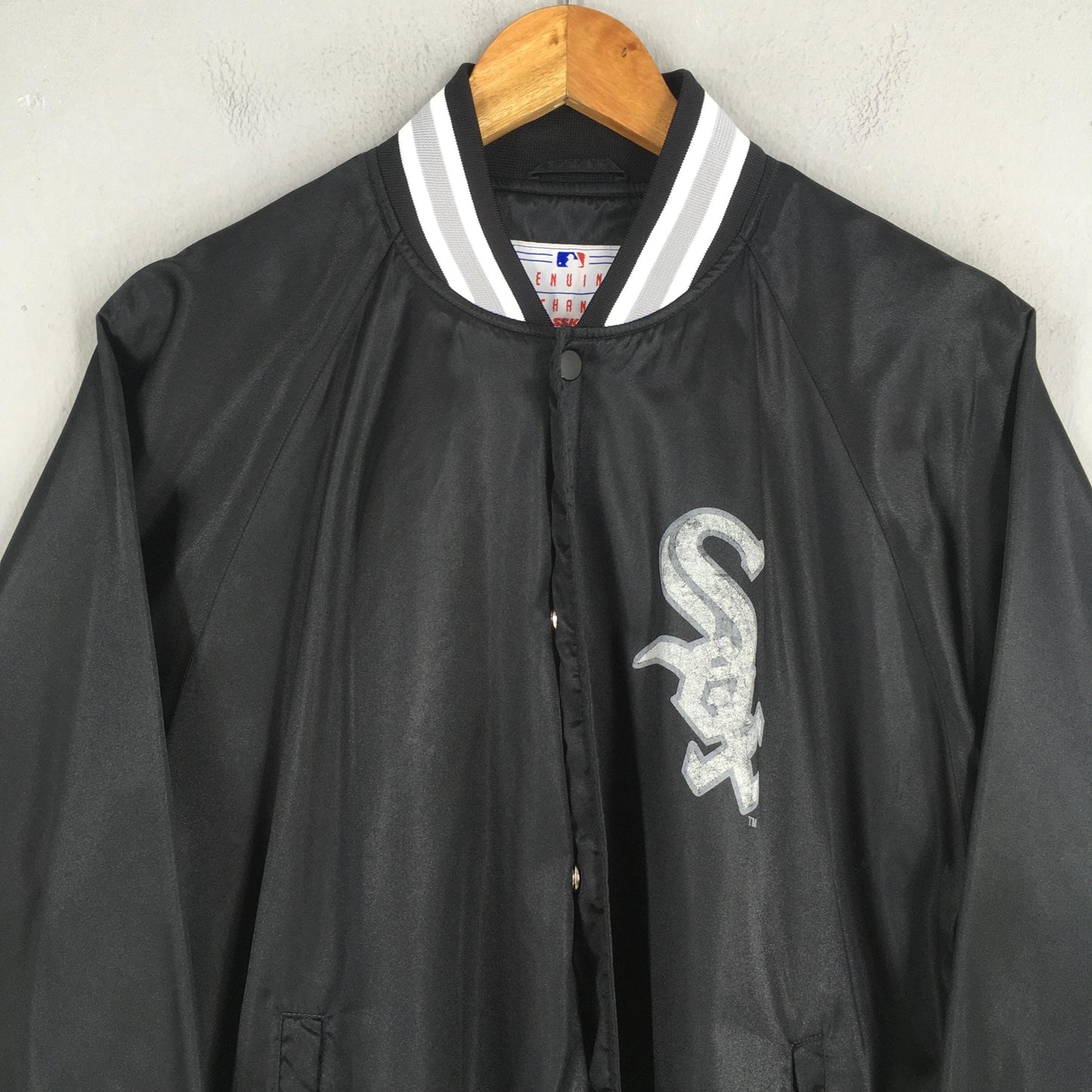 Chicago White Sox Black Varsity Jacket Large