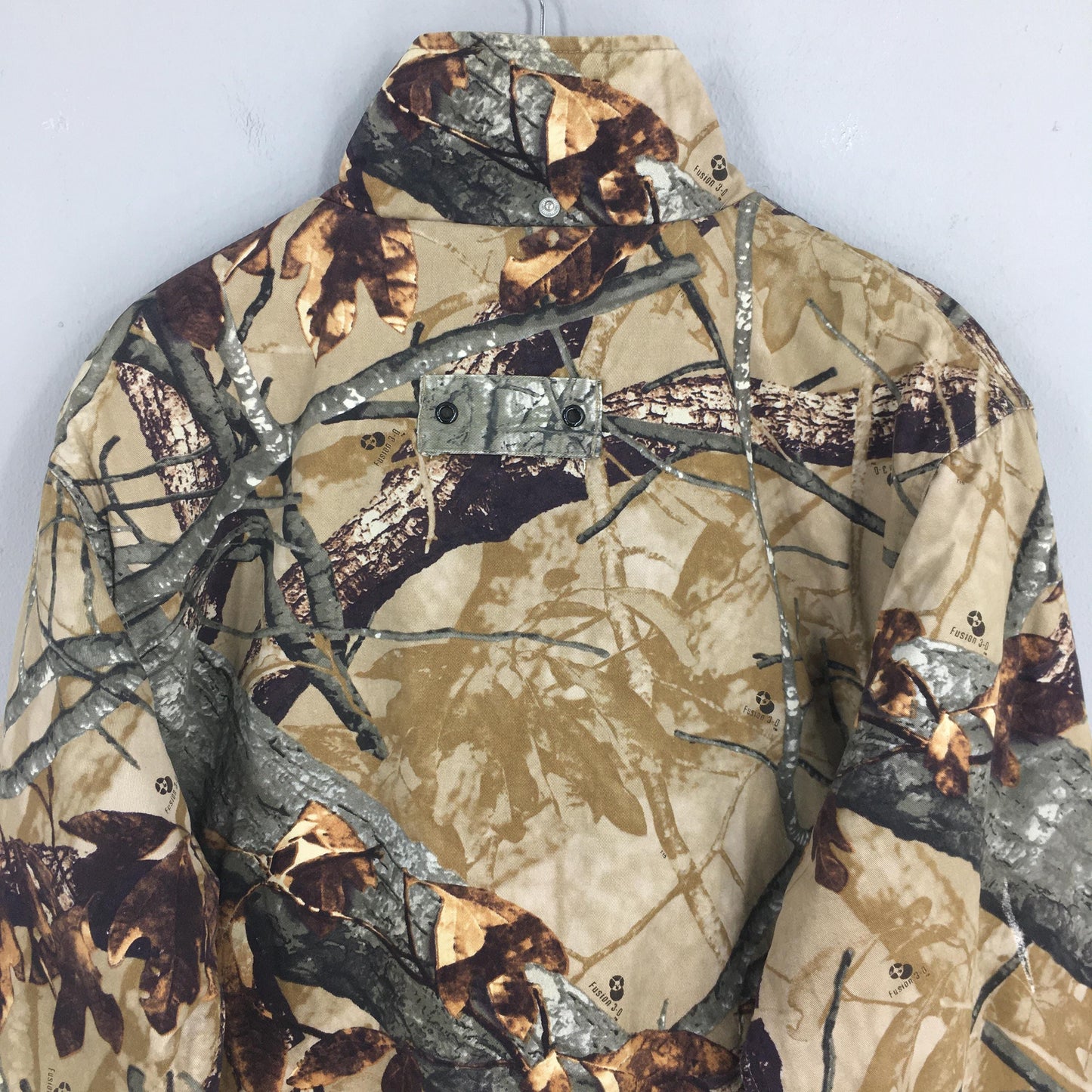 Outfitters Ridge Real Tree Camo Zipper Jacket Medium