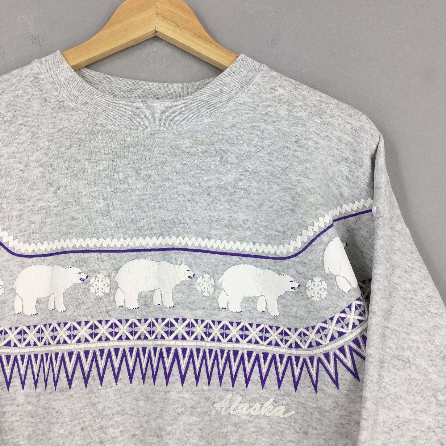 Alaska Polar Bear Gray Sweatshirt XLarge